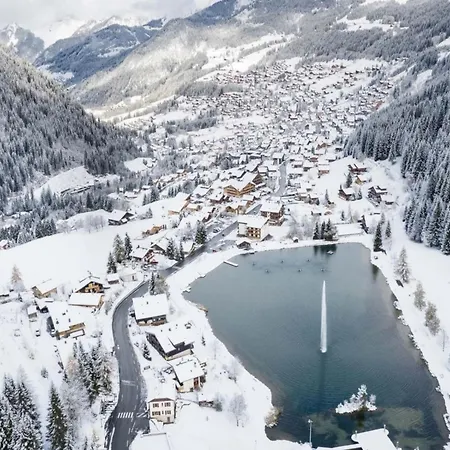 With Parking In * Châtel